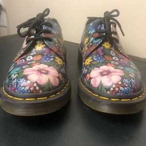 Dr.Martens Floral Oxfords